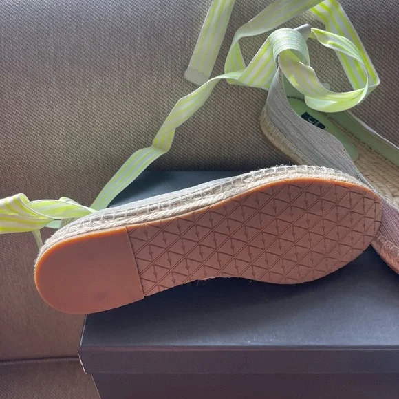 New Zac Posen ballet espradrilles ballet shoes $99 sz 7m - Picture 4 of 5